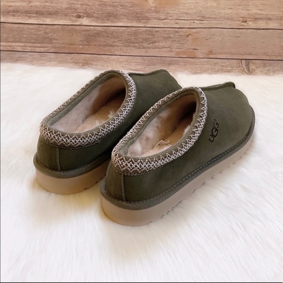 UGG Men’s Tasman Slippers In Moss Green - Picture 3 of 6